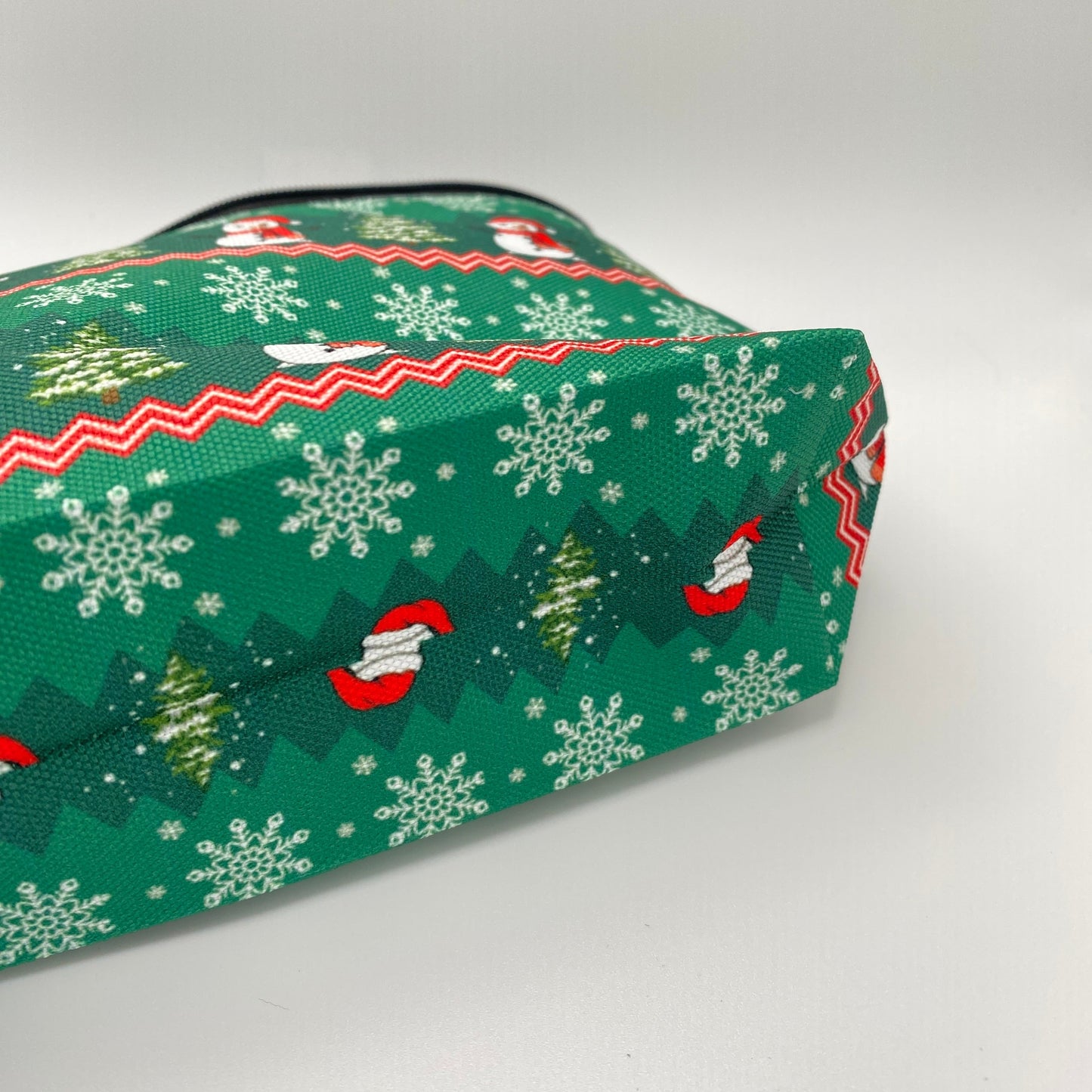 Pouch - Stand Up Bottom - Green Snowman