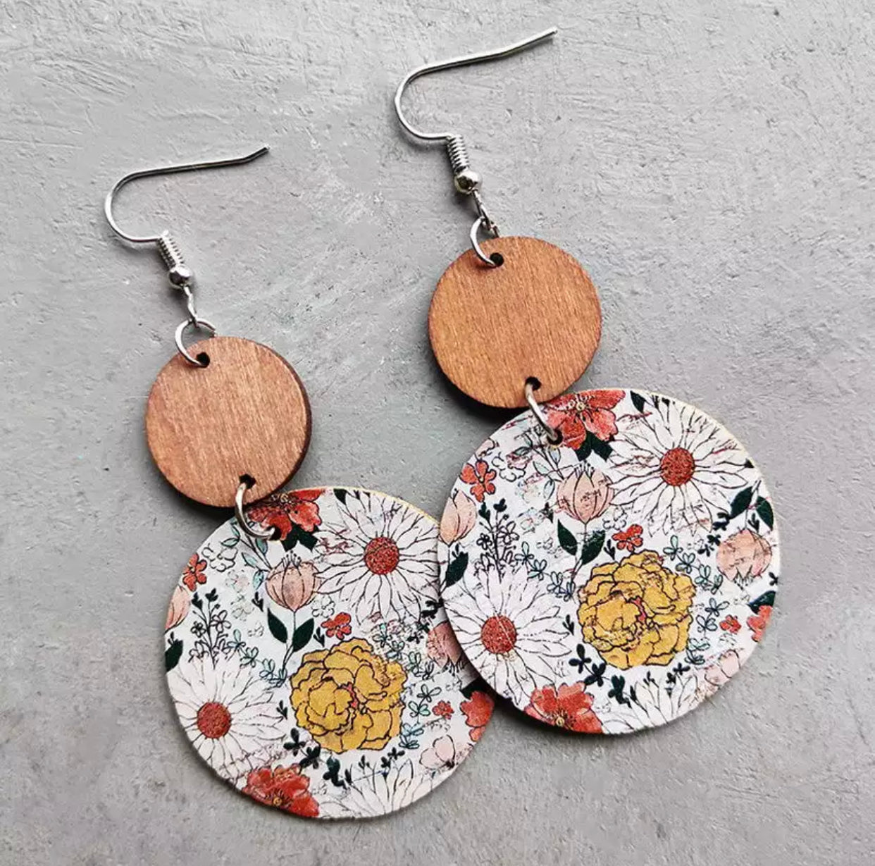 Wood & Cork Cutout Earrings - Daisy & Yellow Floral
