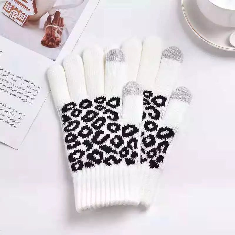 Gloves - Animal Print
