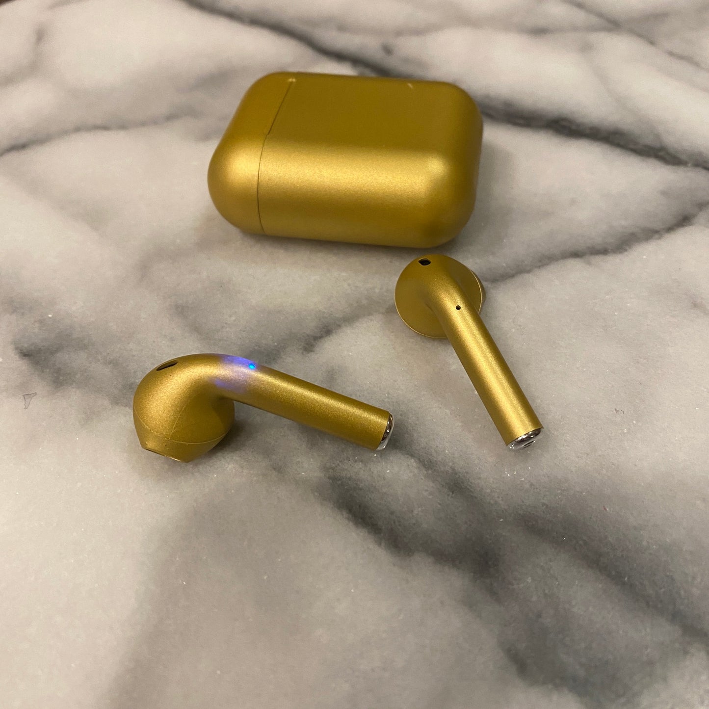 Headphones - Bluetooth Wireless Earbuds