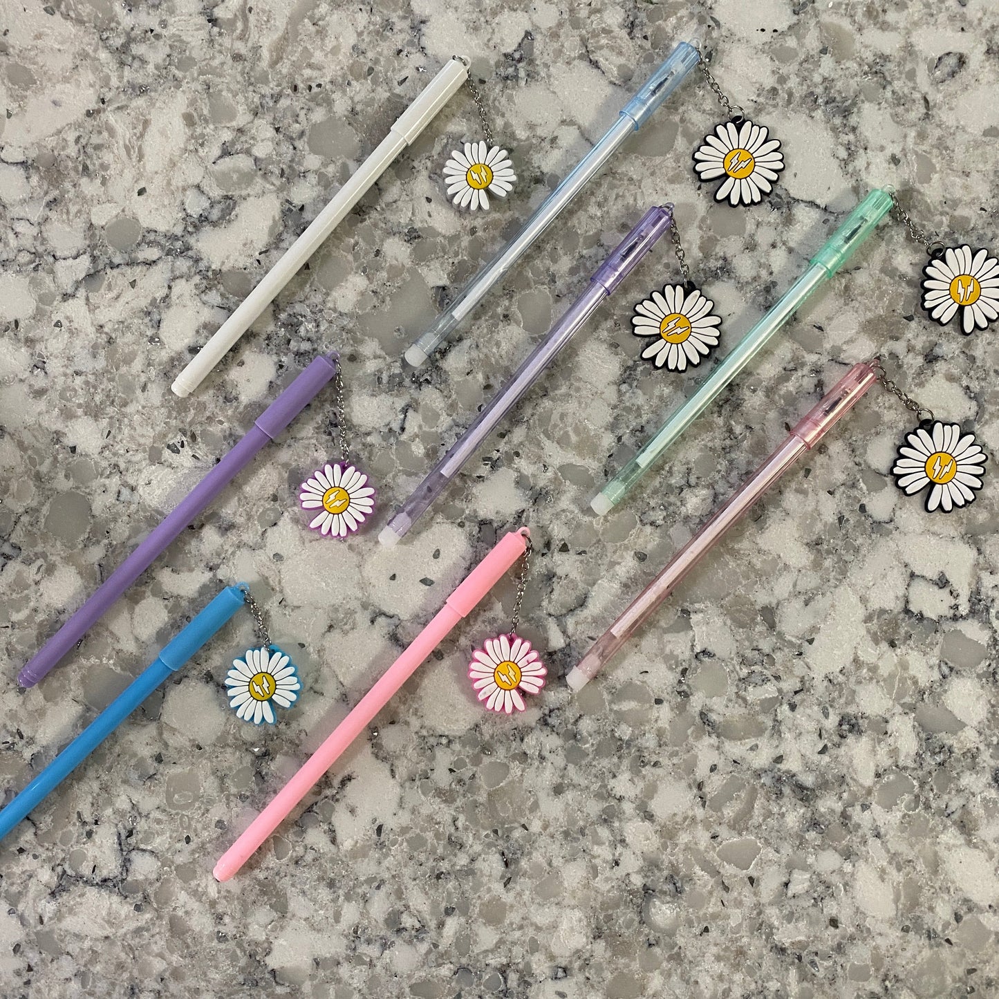 Pen - Daisy Charm