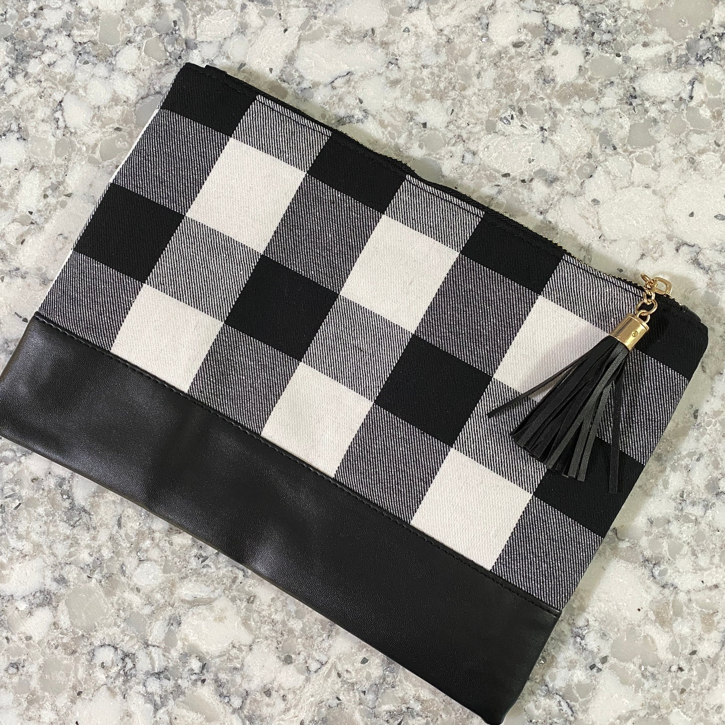 Clutch - Oversized Faux Leather & Canvas - White Plaid