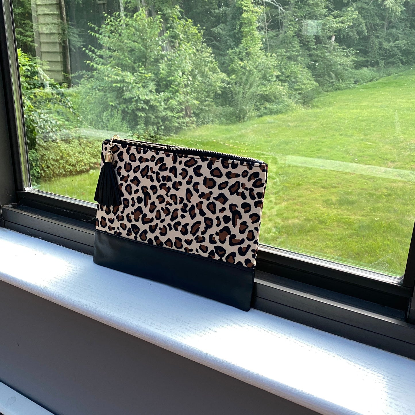 Clutch - Oversized Faux Leather & Canvas - White Plaid