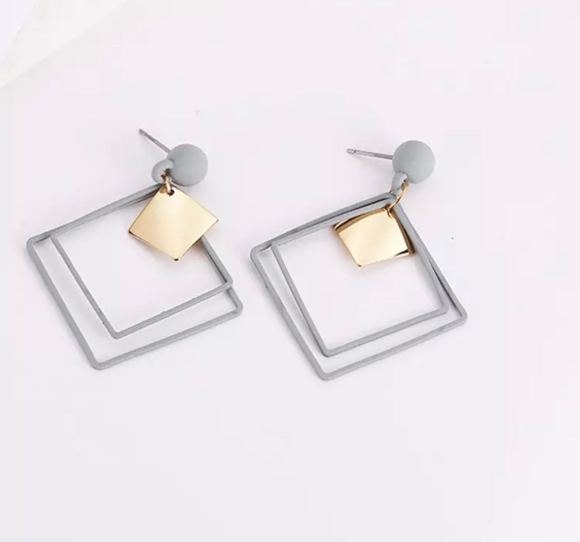 Dangle Earrings - Diamond Grey & Gold
