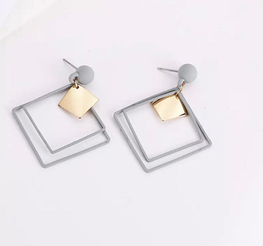 Dangle Earrings - Diamond Grey & Gold