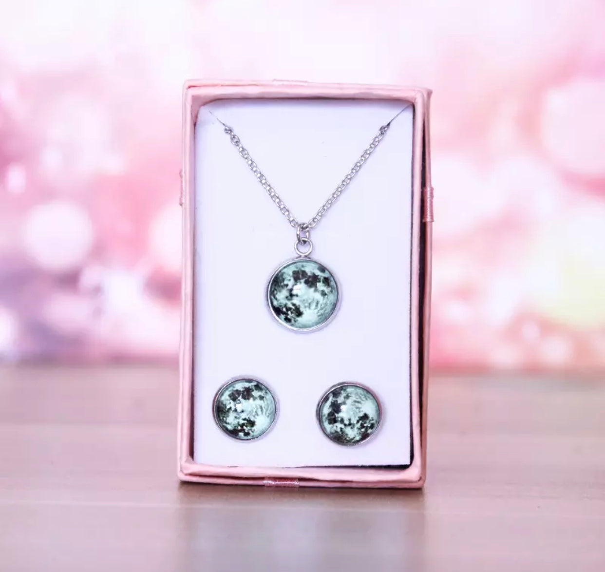 Necklace - Glow In The Dark Moon - 12mm