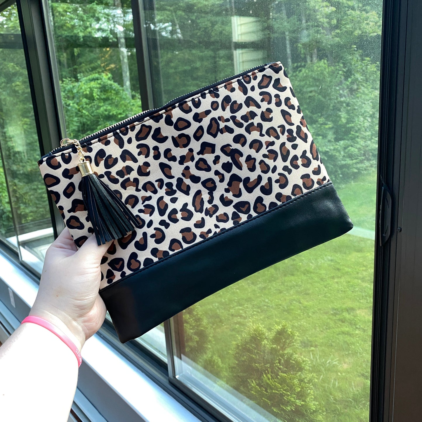 Clutch - Oversized Faux Leather & Canvas - White Plaid