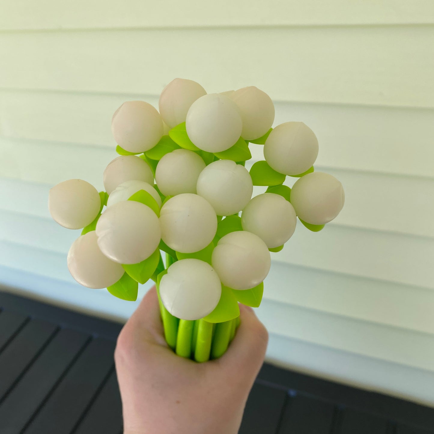 Pen - Color Changing Peach Flower
