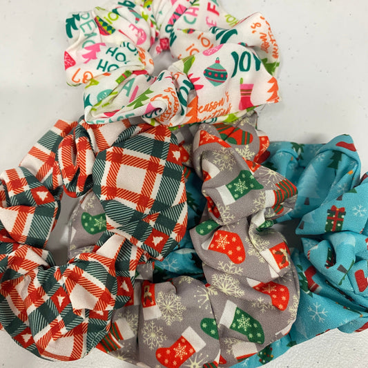 Scrunchie - Christmas/Holiday