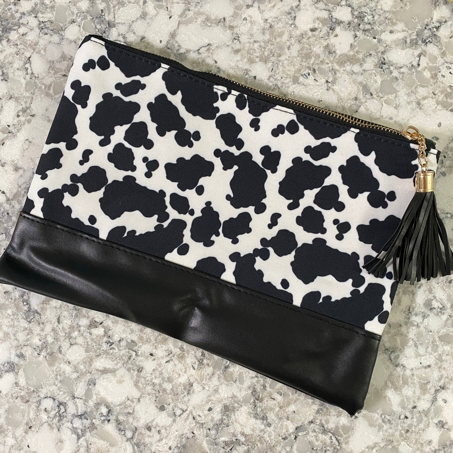 Clutch - Oversized Faux Leather & Canvas - White Plaid