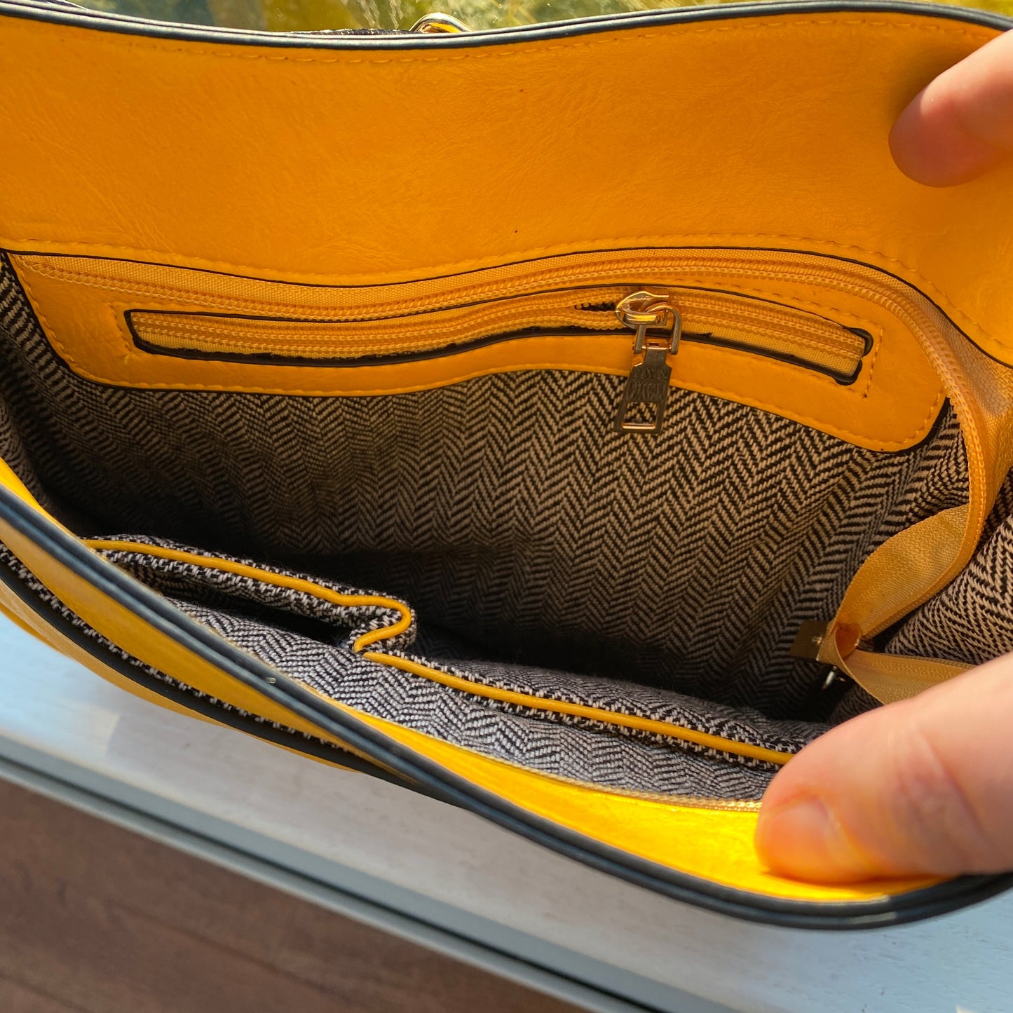 Aubree Crossbody Purse - Mustard